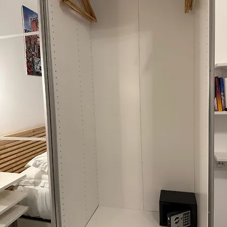 Lighthouse Πανσιόν 3*